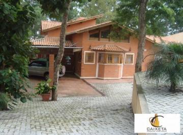 Casa · 210m² · 3 Quartos · 14 Vagas · Casa térrea no condomínio Nova Paulista
