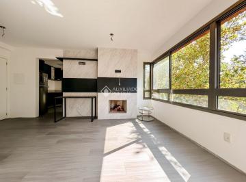 357118_iN3j7J31I9766eT646t19_3571186802d4540983b.jpg · Amplo apartamento de 1 quarto com vaga, lareira e churrasqueira!