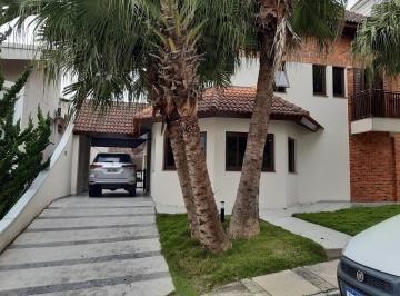 Casa · 394m² · 4 Quartos · 8 Vagas · Casa no Condomínio Araucárias de São Lourenço Alto Padrão.