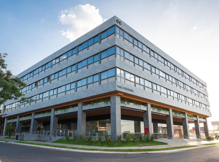 Edifício , Brasília · Apartamento e Loja Comercial Noroeste - V&C Studios Villela e Carvalho						