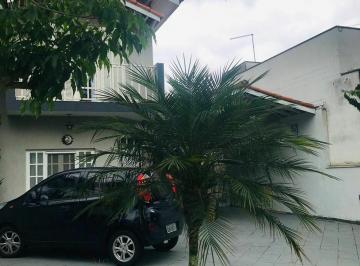 Casa · 300m² · 3 Quartos · 5 Vagas · Lindo Sobrado No Condomínio Aruã de 300m2