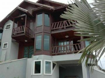 Casa · 230m² · 4 Quartos · 5 Vagas · Charmoso Sobrado Alto Padrão no Condomínio Aruã de 230m2