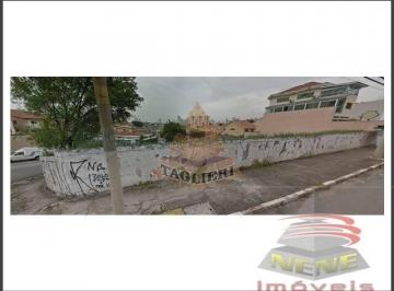 Terreno · 1600m² · Terreno Carrão com saída para 3 ruas 1600 mts