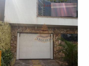 Casa · 900m² · 3 Quartos · 6 Vagas · Sobrado 3 Dorms, 1 Suíte, 6 Vagas