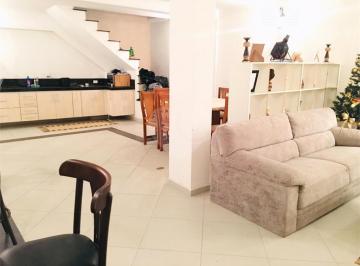 Imagem Principal · Sobrado à venda com 3 quartos, sendo 1 suíte,  em Vila Gustavo, São Paulo
