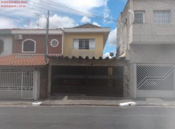 2020/12/135788248.jpg · Sobrado com 3 dormitórios, sendo 1 suíte, sala, cozinha, 2 banheiros, área de serviço, quintal e 2 g