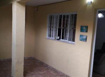Foto 02 · Casa ampla abaixo do nível da rua com 2 quartos, sala, cozinha, banheiro, lavanderia, quintal  e gar