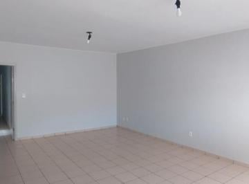 Apartamento · ALUGUEL APTO 4 QUARTOS SENDO 1 SUITE IMOVEL AMPLO COM ARMARIOS EM 2 QUARTOS E COZINHA