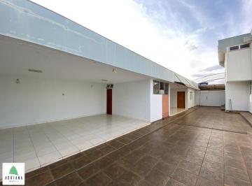 Casa · SOBRADO 4 QUARTOS SENDO 2 SUITES 2 SALAS TERRENO COM ÁREA DE 1006M² OTIMA LOCALIZAÇÃO