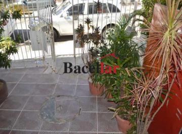 Comercial · 297m² · Loja : / Comercial / São Cristóvão