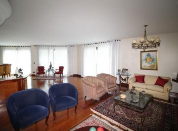 Apartamento · 305m² · 4 Quartos · 4 Vagas · Imperdível: Apartamento à venda em Belo Horizonte-MG, bairro Lourdes. 4 quartos, 4 suítes, 3 salas,