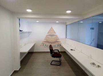 Comercial · 90m² · Loja comercial a 100 metros do metro Tatuapé.