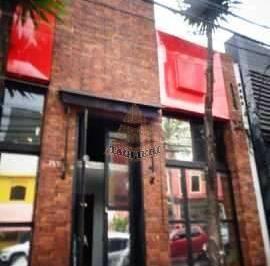 Comercial · 400m² · Salão Tatuapé - Rua Itapura com  400 mts. Pé direito bem alto.