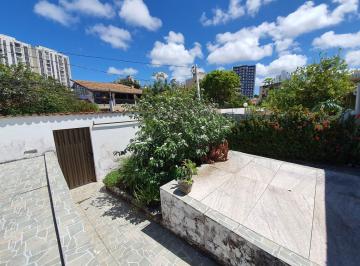 Casa de 3 quartos, Salvador · Casa com 3 quartos e 360 m² à venda em Itaigara