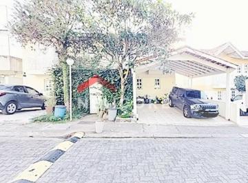 Casa · 211m² · 3 Quartos · 2 Vagas · Casa de condomínio em Estrada Municipal Walter Steurer - Chácara Pavoeiro - Cotia/SP
