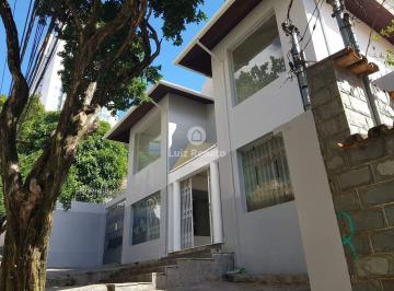 Casa · 232m² · 4 Quartos · 3 Vagas · Casa Comercial para Aluguel no Bairro Serra