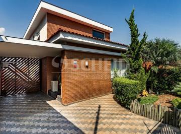 Casa · 209m² · 4 Quartos · 5 Vagas · Casa a venda no jardim marajoara , 209 m² ,4 quartos sendo 2 suítes, 6 vagas ,piscina ;