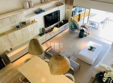 Imagem do Imóvel · Linda casa em condomínio fechado de ALTO PADRÃO com VISTA PARA O MAR na praia de Juquehy.