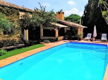 d18ca05a77d6778cef055ea3033be6637f363e29 · Charmosa casa com 4 dormitórios à venda, 490 m² por R$ 2.100.000 - Fazendinha - Carapicuíba/SP