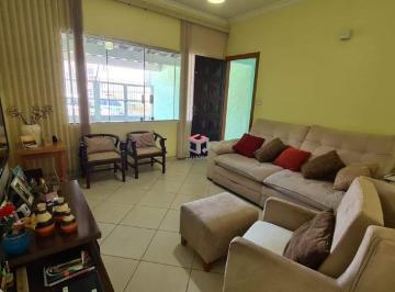 Casa · 165m² · 2 Quartos · 2 Vagas · Excelente casa térrea totalmente reformada