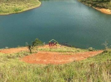 b9ebb1b2d9ac1f36cffe394f44017e97cea6ebe0 · Terreno à venda, 20000 m² por R$ 250.000,00 - Zona Rural - São José dos Campos/SP