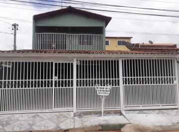 Casa de 4 quartos, Samambaia · Excelente localização