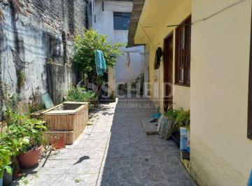 Terreno · 100m² · ÓTIMO TERRENO COM PEQUENA CONSTRUÇÃO, LOCALIZAÇÃO BOA