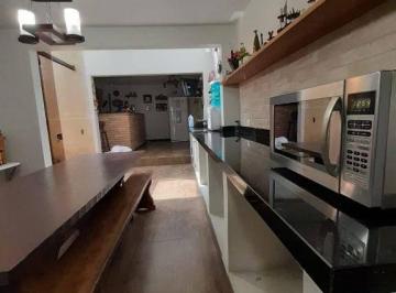 36941b141b20129d4763fdf25420c125e98e7782 · Sobrado com 3 dormitórios à venda, 250 m² por R$ 800.000,00 - Uberaba - Curitiba/PR