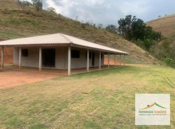 51fe793613d2ad94e362530d362a2e71d0b553a0 · Chácara com 3 dormitórios à venda, 18000 m² por R$ 700.000,00 - Varginha - Itajubá/MG