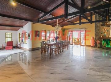 e717a9effbfc6280bec6b92f52f80fd1.jpg · Casa terrea de 599m² com 3 quartos