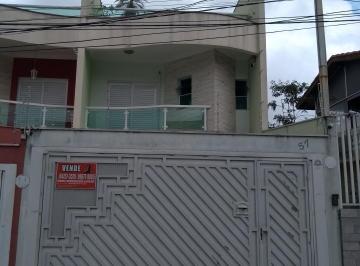 Casa · 210m² · 3 Quartos · 4 Vagas · Sobrado no Nova Petrópolis, melhor localização.