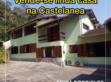 Casa de 5 quartos, Petrópolis · Vende-se linda casa no bairro Castelânea, em Rua nobre de Petrópolis!
