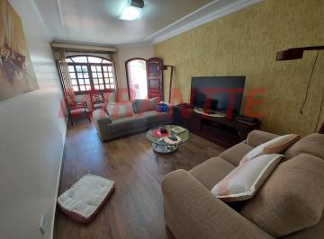 7453f534b516e446c2f357a71fc94cf2.jpg · Sobrado de 214m² com 3 quartos