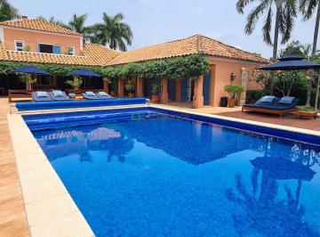 Foto 01 · Casa de Férias e Lazer