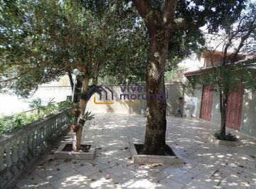Casa · 750m² · 4 Quartos · 3 Vagas · Casa em rua tranquila e segura