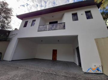 Casa · 375m² · 3 Quartos · 4 Vagas · EXCELENTE CASA EM CONDOMINIO FECHADO DE ARUJA, CONFIRA!