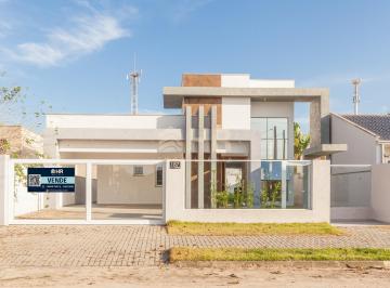 Casa · 172m² · 3 Quartos · 4 Vagas · Casa com 03 suítes e 04 vagas de garagem no Balneá