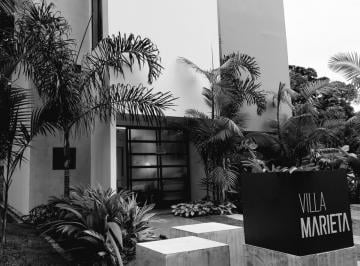 Casa de 2 quartos, Manaus · Casa duplex, 2 suítes, em Condomínio na Ponta Negra, próximo ao Alphaville