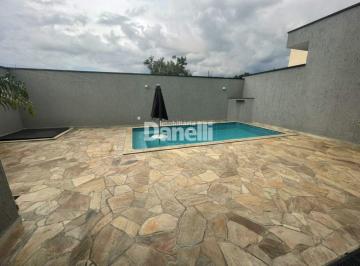Casa · 242m² · 3 Quartos · 4 Vagas · Casa em Condomínio à venda, 3 quartos, 1 suíte, 4 vagas, Piracangaguá - Taubaté/SP