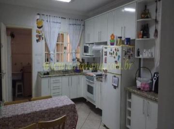 2019/03/90935262.jpg · SOBRADO ESPAÇOSO!