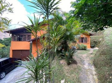 2024100619422112.jpg · Casa para Venda em Petrópolis, Vale Florido, 3 dormitórios, 1 suíte, 2 banheiros, 3 vagas