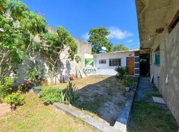 Foto 26 · Casa em Barra de São João com terreno