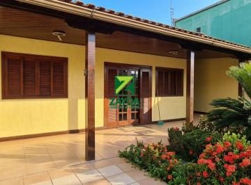 Foto 35 · Casa à Venda de frente para a Rodovia Amaral Peixoto- Barra de São João
