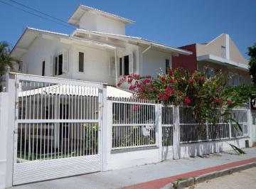 Casa · 300m² · 2 Quartos · 3 Vagas · Casa, Canasvieiras, Florianópolis, SC