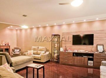 Casa · 280m² · 3 Quartos · 3 Vagas · Sobrado de 280 m² , no Jardim França, 3 dormitórios, 3 suítes, 6 banheiros e 3 vagas.