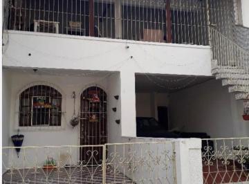 Foto 01 · Casa com 7 kitnetes em Bairro República