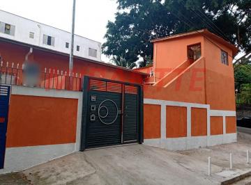 5cd72a9f18162a600f72e4b9bec8c926.jpg · Sobrado de 330m² com 6 quartos