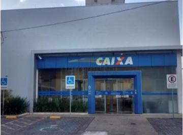 Comercial · 650m² · Prédio Inteiro em Centro - Jaboticabal, SP