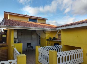 Quintal · Casa com 5 quartos à venda em Centro - SP