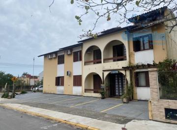 Foto 01 · Apartamento para Locação Anual ou Temporada em Garopaba-SC, Centro: 1 Quarto e mezanino, 1 Sala, 1 B